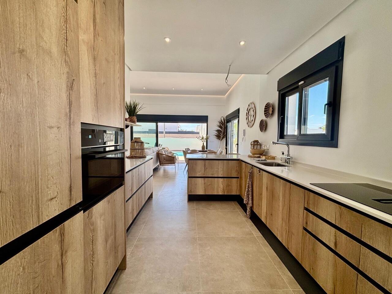 Villa in Rafal - Image 5